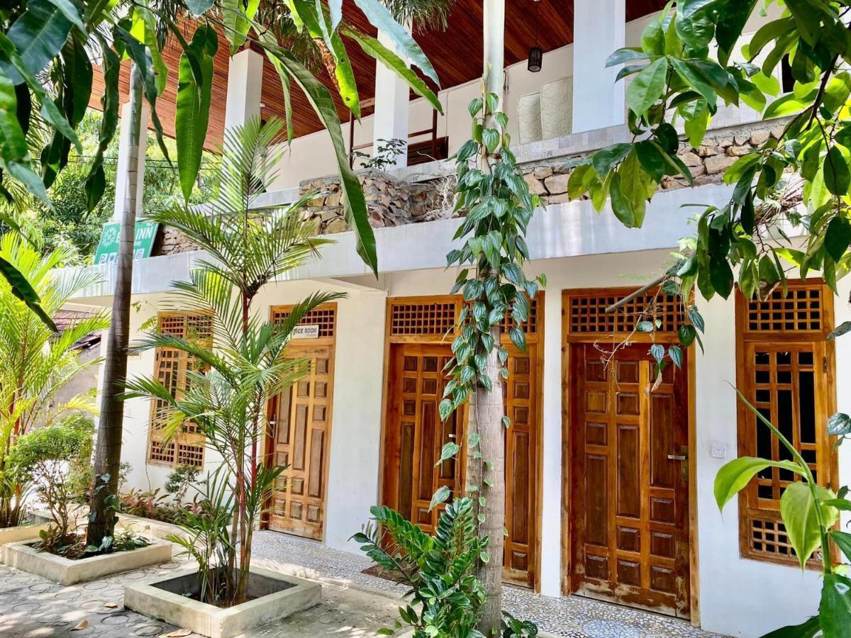 Bay Inn Surf Villa Baía de Arugam Exterior foto